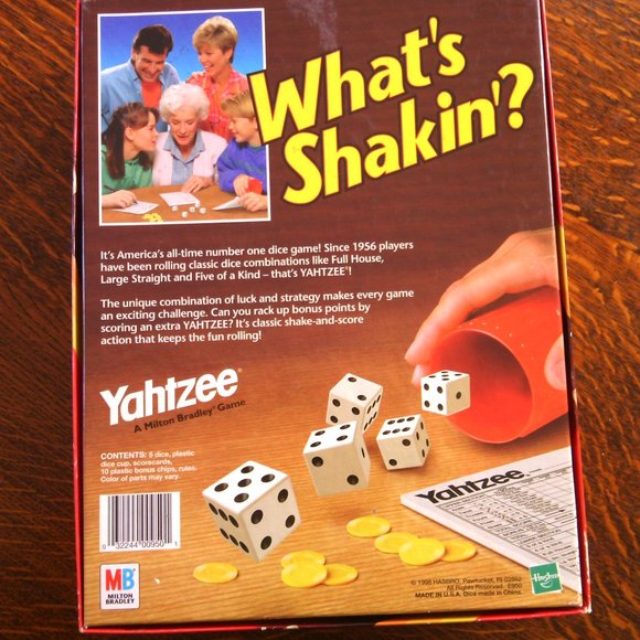 Yahtzee classic dice game played 5 dice Strategies English Spanish high-scoring - Picture 2 of 16